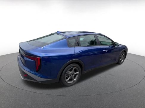 Used 2025 Kia K4 FWD image 13