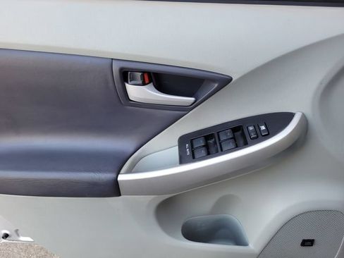 Used 2010 Toyota Prius Five FWD image 22