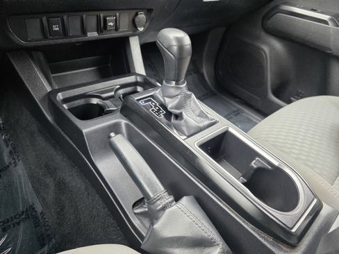 Used 2023 Toyota Tacoma SR image 27