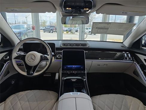 New 2026 Mercedes-Benz S 580 4MATIC Sedan image 11