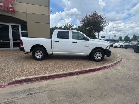 Used 2018 RAM 1500 Tradesman w/ Popular Equipment Group RWD image 7