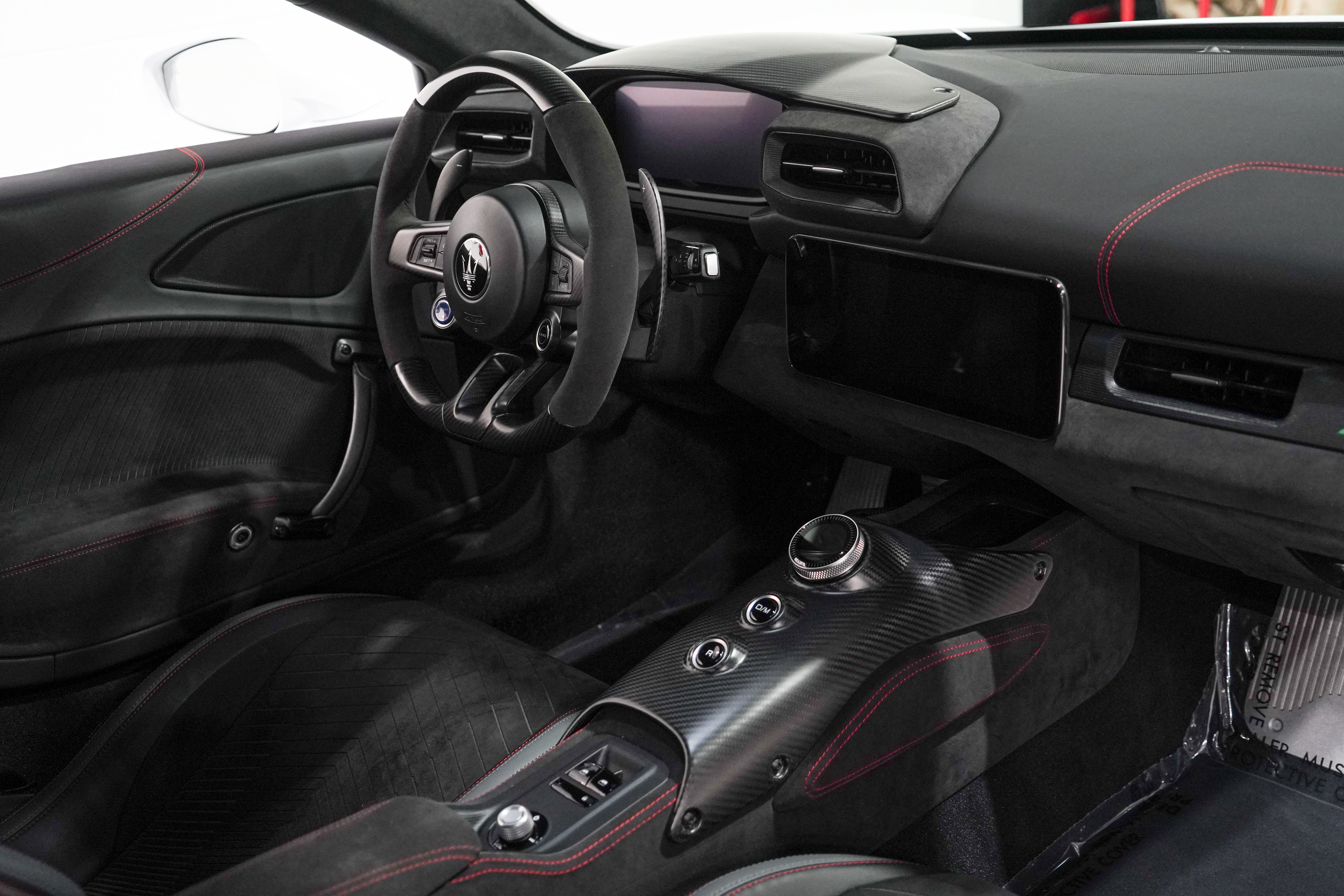 Used 2023 Maserati MC20 Coupe RWD image 16