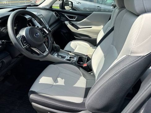 Used 2022 Subaru Forester AWD/4WD image 2