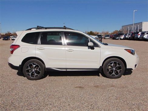 Used 2016 Subaru Forester 2.0XT Premium image 3