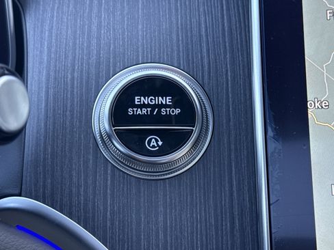 Certified 2026 Mercedes-Benz GLC 300 image 42
