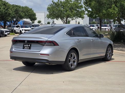 Used 2024 Honda Accord EX image 4