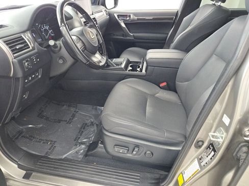 Used 2023 Lexus GX 460 Premium image 30