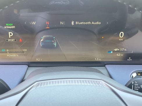 New 2026 Nissan Leaf Platinum+ w/ Cargo Package (Platinum+) image 7