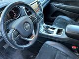 Used 2018 Jeep Grand Cherokee Altitude image 4
