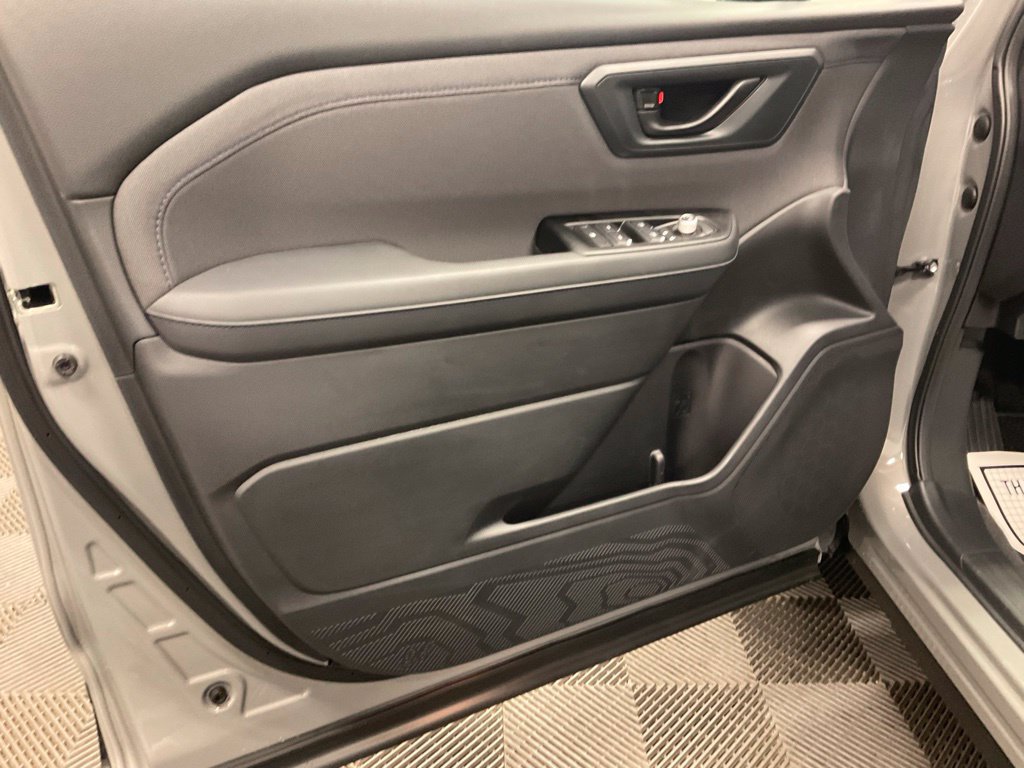 New 2026 Subaru Forester Premium AWD/4WD image 9
