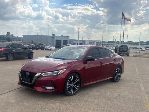 Used 2023 Nissan Sentra SR w/ SR Premium Package FWD image 10