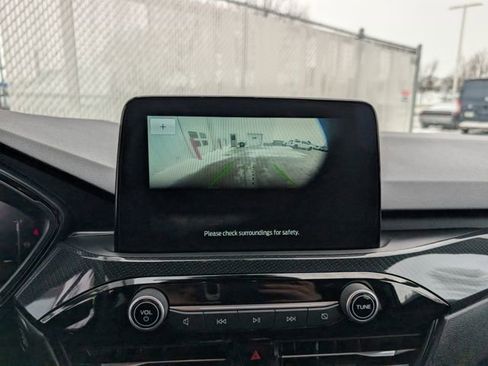 Used 2025 Ford Escape ST-Line image 4