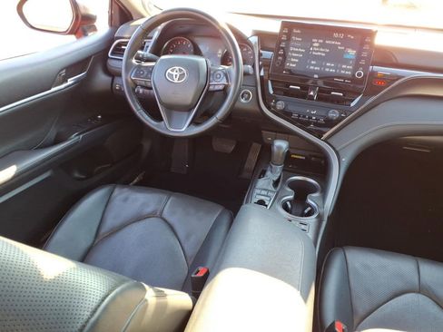 Used 2023 Toyota Camry XSE image 14