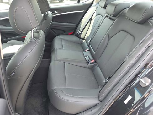 New 2026 Genesis G70 2.5T image 24