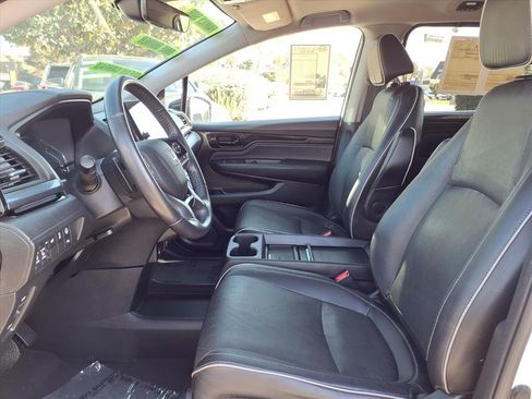 Used 2021 Honda Odyssey Elite image 9