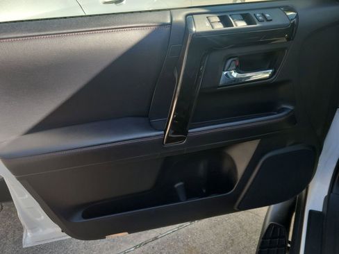 Used 2018 Toyota 4Runner TRD Pro image 11