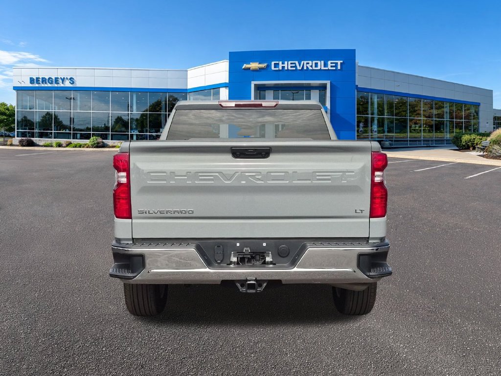 Certified 2024 Chevrolet Silverado 1500 LT AWD/4WD image 11