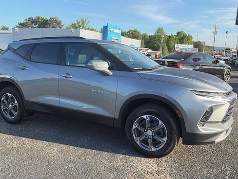 New 2026 Chevrolet Blazer LT FWD image 3