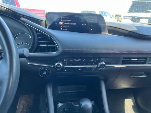 Used 2024 MAZDA MAZDA3 s AWD/4WD image 29