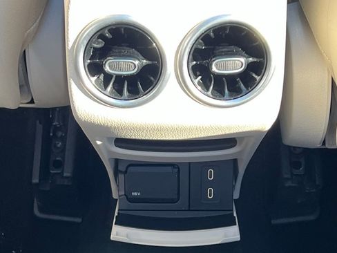 Certified 2026 Mercedes-Benz GLB 250 4MATIC image 26