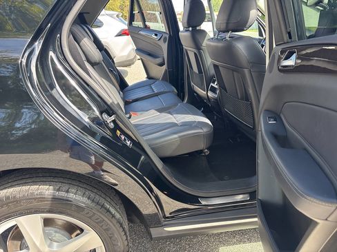 Used 2018 Mercedes-Benz GLE 350 4MATIC w/ Premium 2 Package image 25