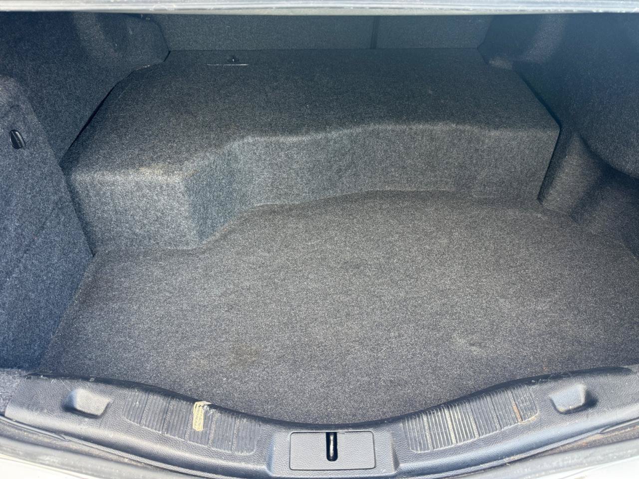 Used 2019 Ford Fusion SE FWD image 27