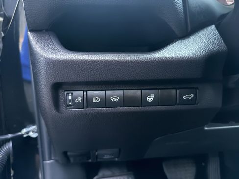 Used 2025 Toyota RAV4 XLE Premium w/ Weather Package AWD/4WD image 19