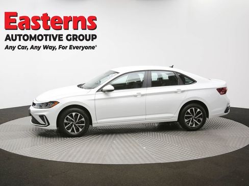 Used 2025 Volkswagen Jetta S image 57