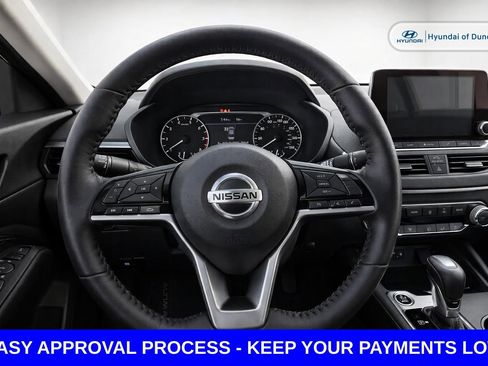 Used 2021 Nissan Altima 2.5 SR FWD image 12
