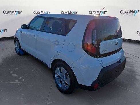 Used 2016 Kia Soul image 3