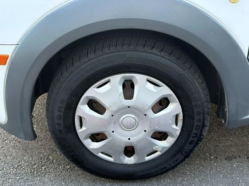 Used 2013 Ford Transit Connect XLT image 22