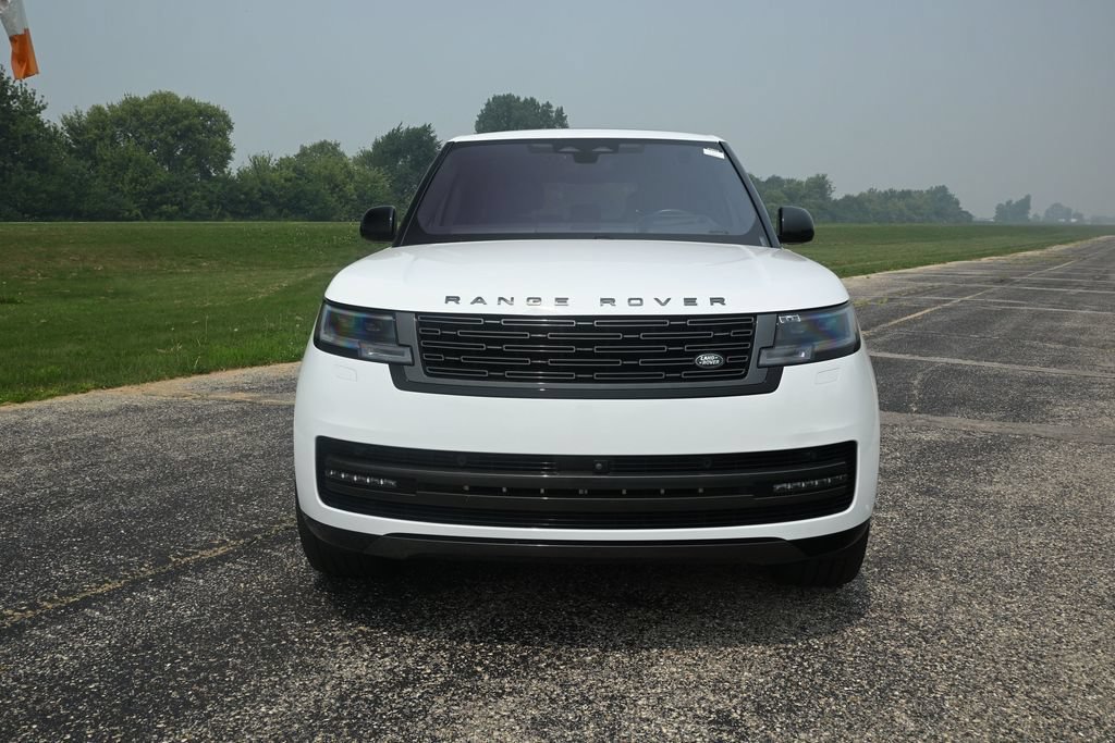 Used 2023 Land Rover Range Rover Long Wheelbase SE AWD/4WD image 5