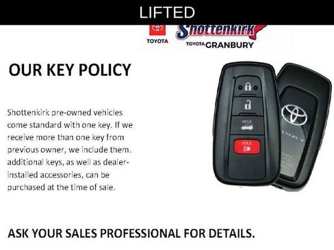 Used 2023 Chevrolet Silverado 1500 LT Trail Boss w/ LT Trail Boss Premium Package AWD/4WD image 31