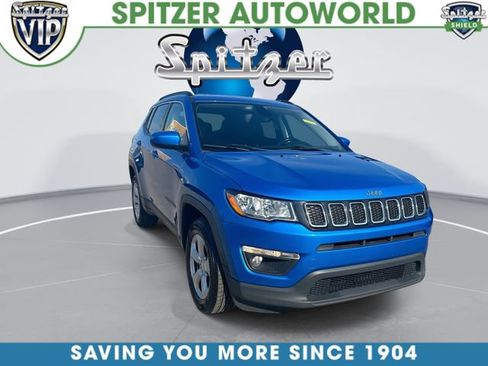 Used 2018 Jeep Compass Latitude w/ Popular Equipment Group AWD/4WD image 2