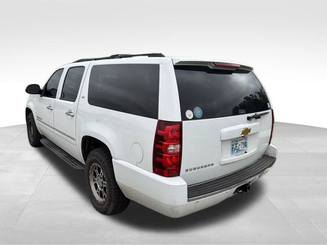 Used 2013 Chevrolet Suburban LTZ AWD/4WD image 6