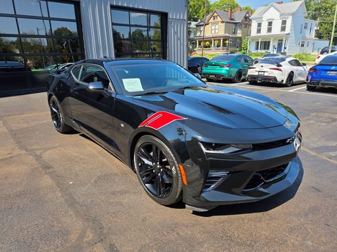 Used 2016 Chevrolet Camaro SS RWD image 56