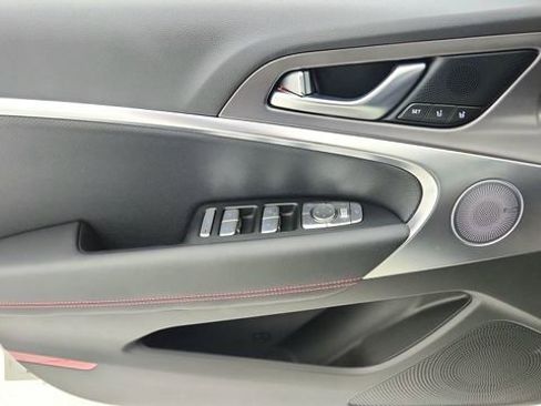 Used 2026 Genesis G70 3.3T Sport Prestige image 35