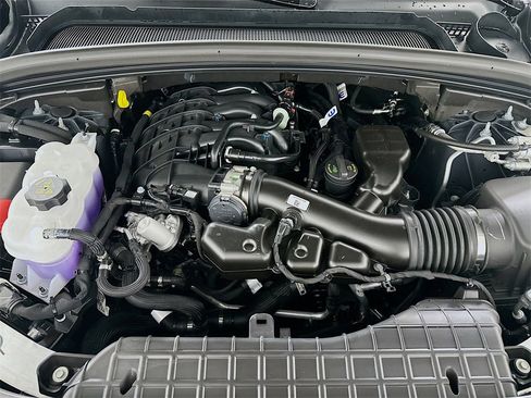 New 2025 Jeep Grand Cherokee Altitude image 18