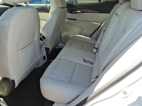 Used 2023 Buick Envision Avenir AWD/4WD image 13
