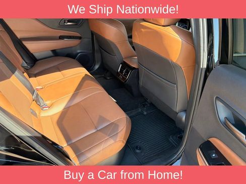 Used 2025 Toyota Crown Signia AWD/4WD image 25
