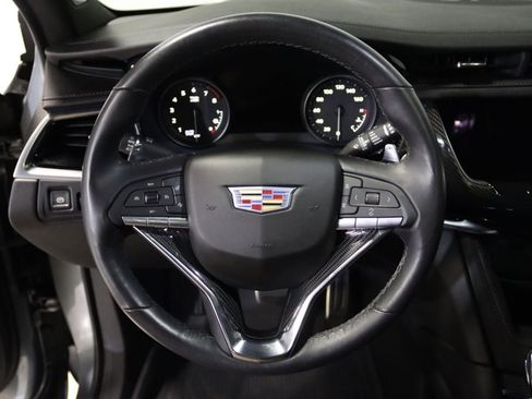 Used 2024 Cadillac XT6 Sport w/ Technology Package AWD/4WD image 44