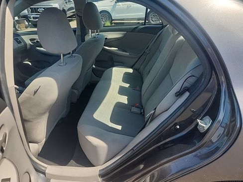 Used 2012 Toyota Corolla LE FWD image 20