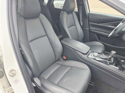Used 2025 MAZDA CX-30 AWD 2.5 S w/ Preferred Package image 16