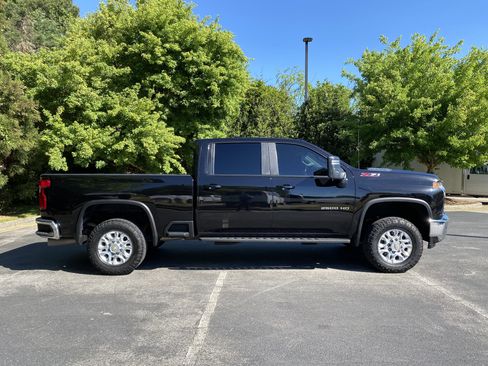 Used 2023 Chevrolet Silverado 2500 LT w/ Gooseneck/5TH Wheel Package image 10