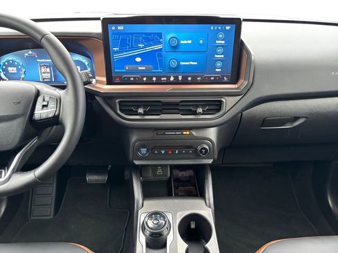 Used 2025 Ford Bronco Sport Outer Banks w/ Outer Banks Tech Package+ image 12