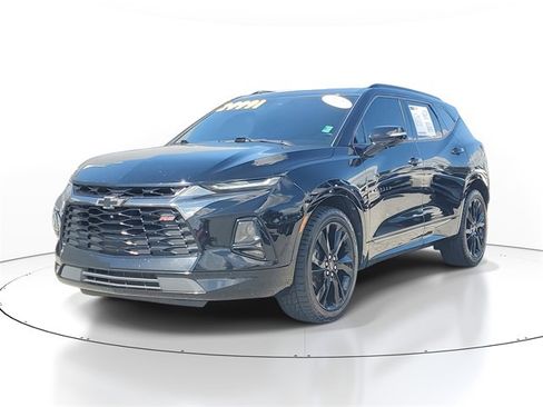 Used 2020 Chevrolet Blazer RS image 2