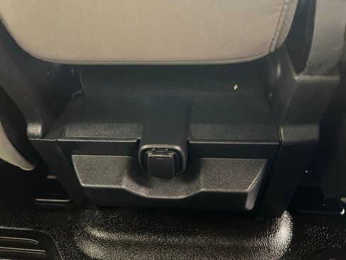 Used 2022 Ford F350 XL w/ Power Equipment Group image 20