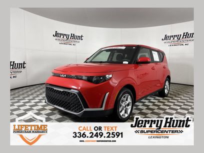 Used 2025 Kia Soul LX w/ LX Technology Package