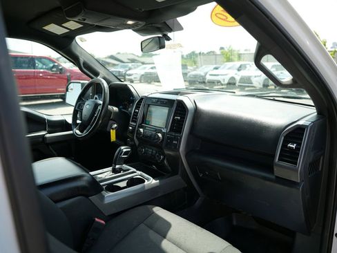 Used 2019 Ford F150 XLT w/ Equipment Group 302A Luxury AWD/4WD image 22