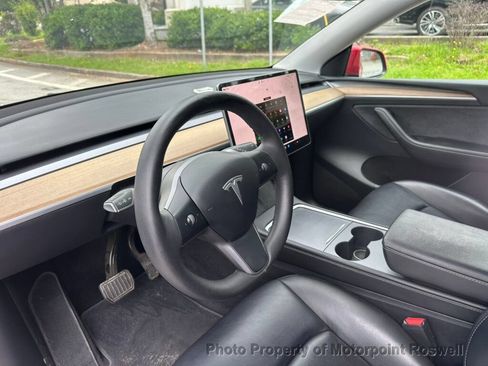 Used 2023 Tesla Model Y Long Range AWD/4WD image 17
